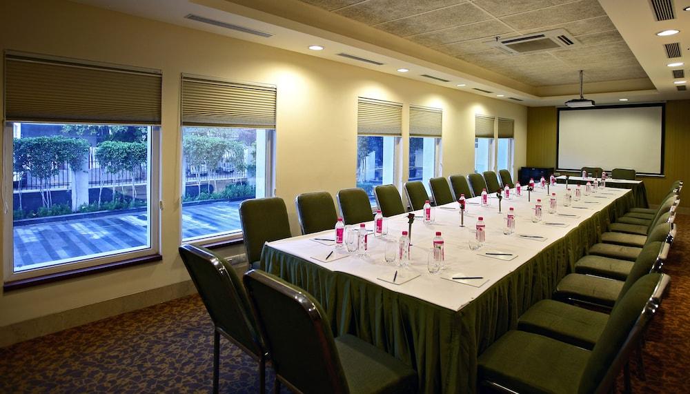 Muse Sarovar Portico Nehru Place New Delhi Eksteriør billede