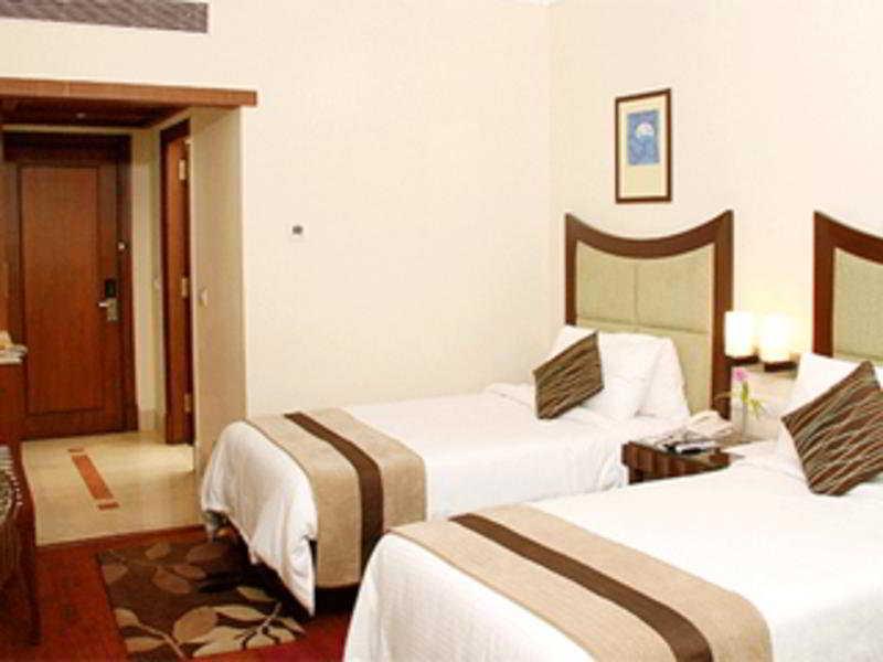 Muse Sarovar Portico Nehru Place New Delhi Værelse billede